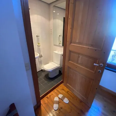 Bed & Breakfast Artist's Loft & Garden Gent