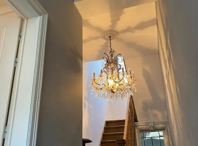 Nocleg ze śniadaniem Artist's Loft & Garden 4*