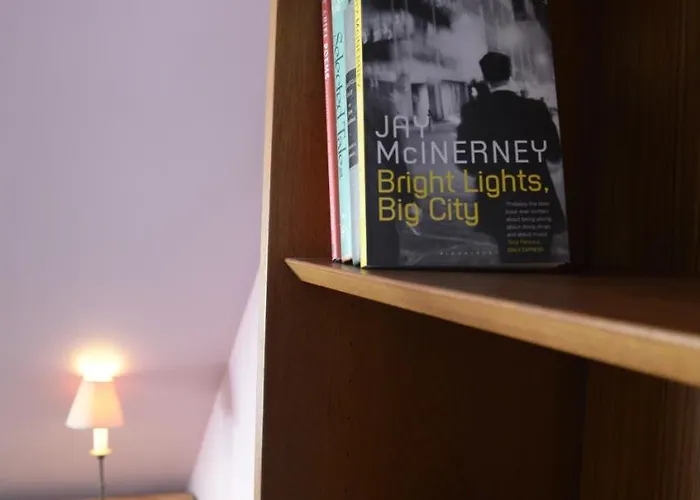 Artist's Loft & Garden