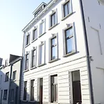 Artist's Loft & Garden 4* Ghent