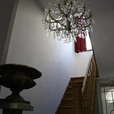 Artist's Loft & Garden 3* Ghent