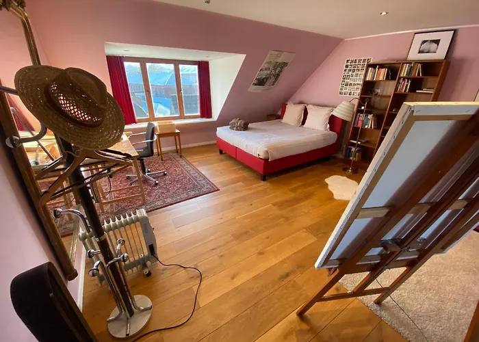 Artist's Loft & Garden Bed & Breakfast Ghent
